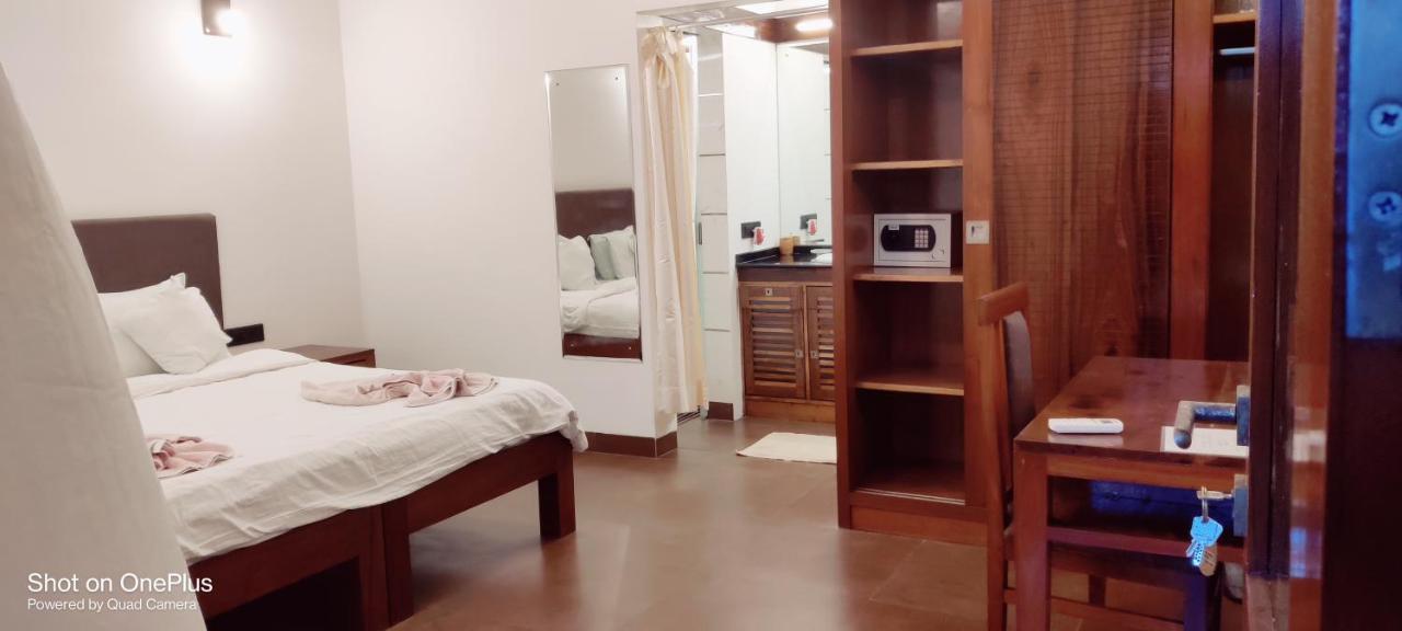 Dunhill Beach Resort Agonda Esterno foto