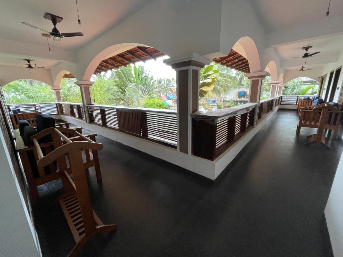 Dunhill Beach Resort Agonda Esterno foto