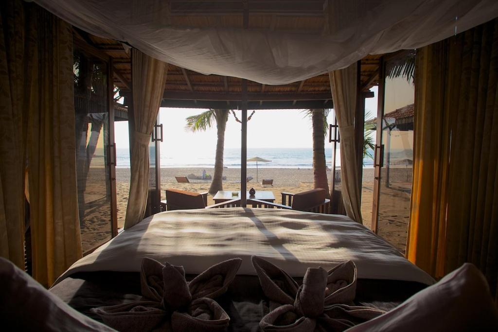 Dunhill Beach Resort Agonda Esterno foto