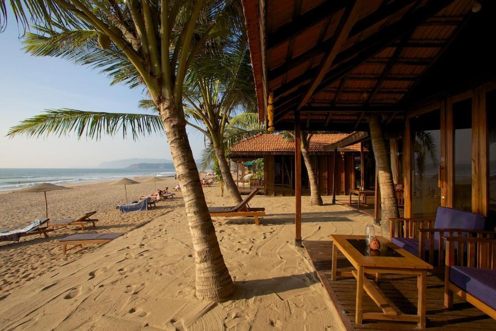 Dunhill Beach Resort Agonda Esterno foto