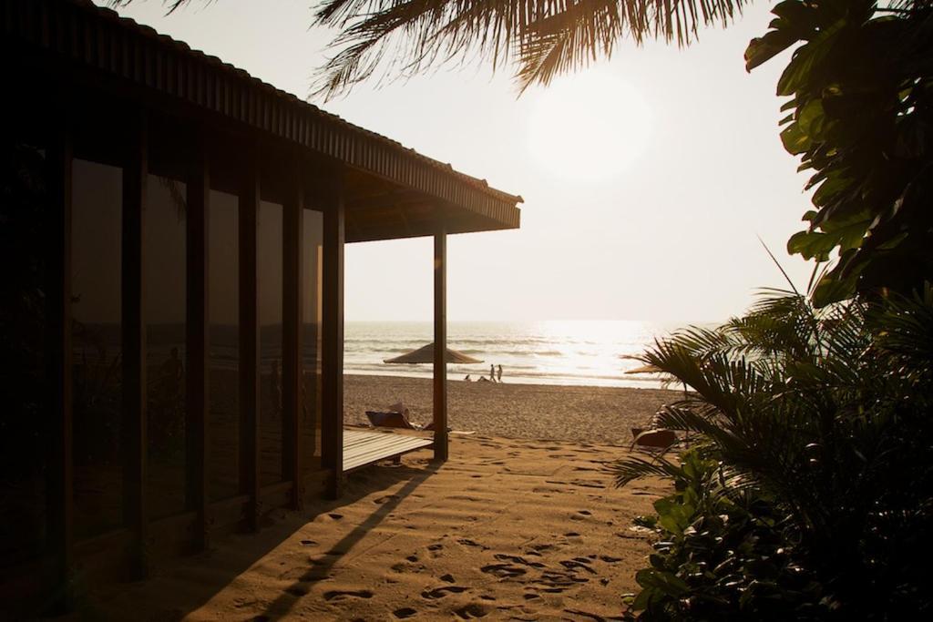 Dunhill Beach Resort Agonda Esterno foto