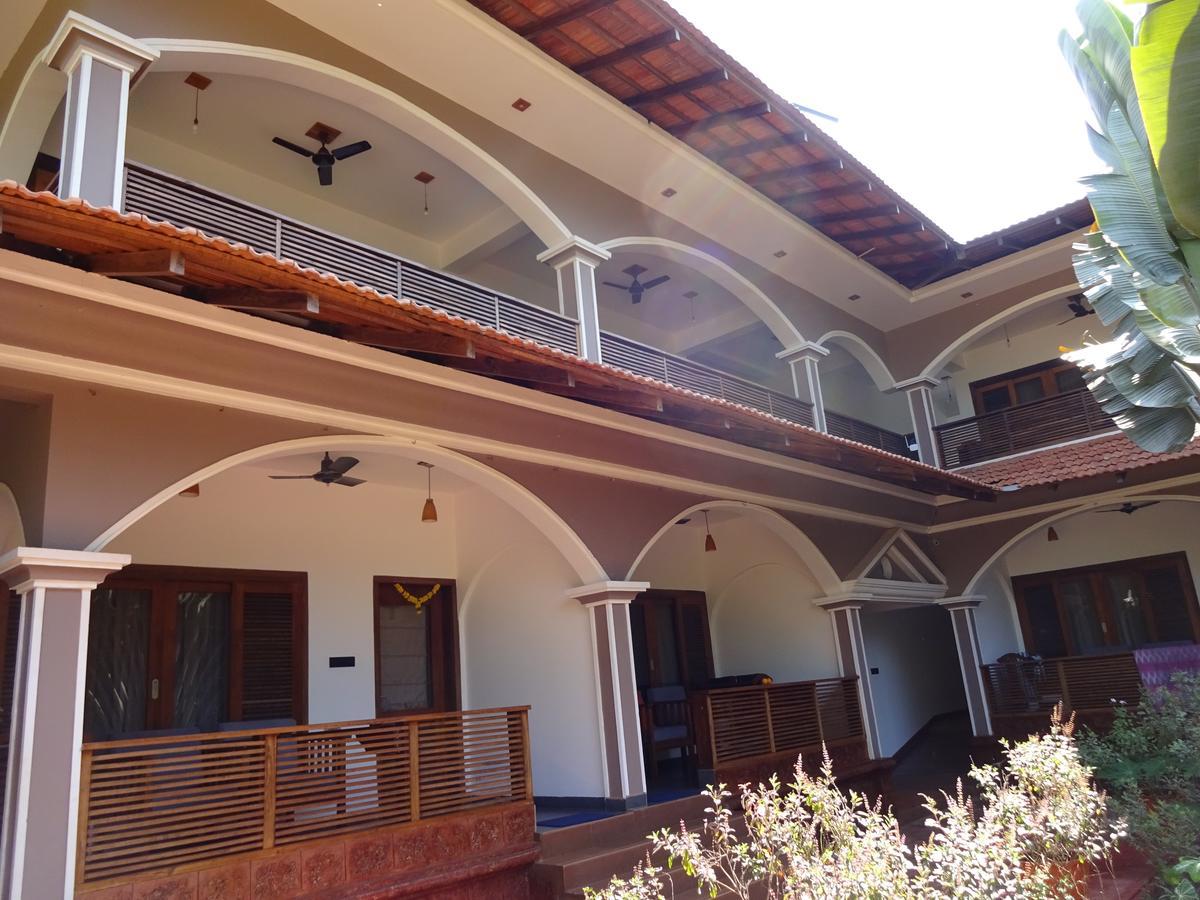 Dunhill Beach Resort Agonda Esterno foto